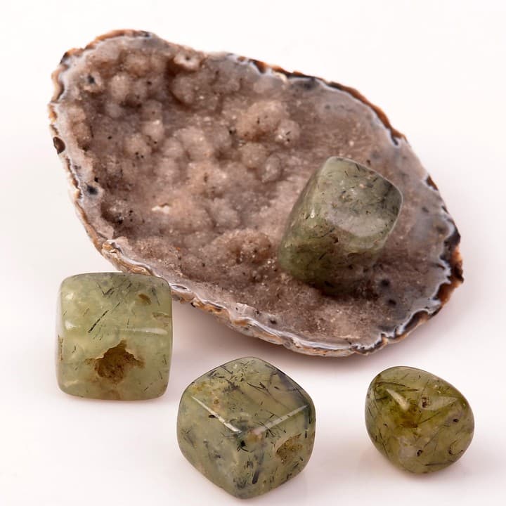 Prehnite Taşı Kütle
