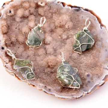 Ham Yosunlu Akik Taşı Kolye - Tel Sargılı - 2