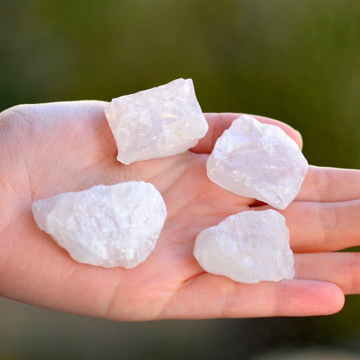 İşlenmemiş Ay Taşı Kütle