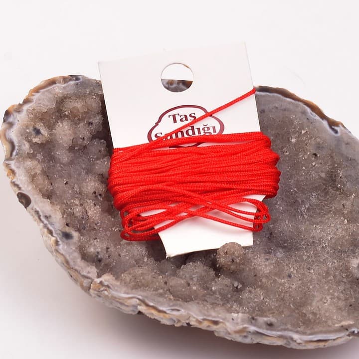 Kırmızı Renk Tesbih İpi - 5 metre -