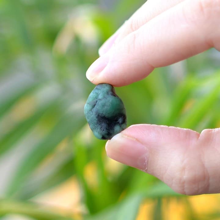 Küçük Boy Ham Zümrüt Taşı Kütle