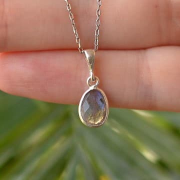 Labradorit Taşı Gümüş Kolye - Küçük Boy - 1