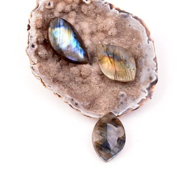 Labradorit Taşı Yansımalı Şekilsiz Kütle - 2