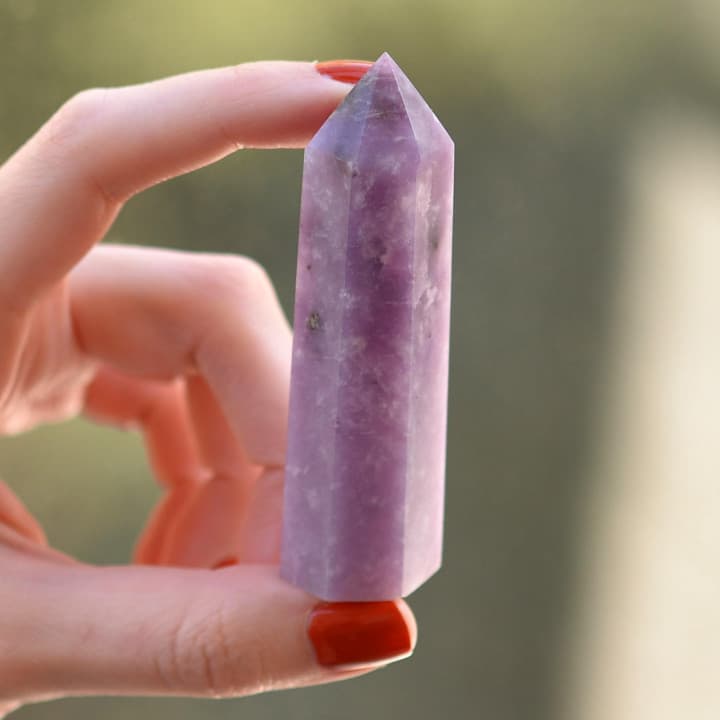 Lepidolit Taşı Kazık Kütle