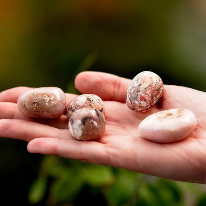 Pembe Opal Taşı Kütle