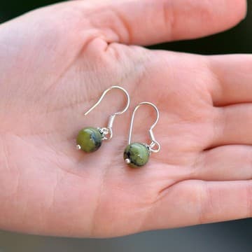 Yeşim Taşı Gümüş Küpe - 2