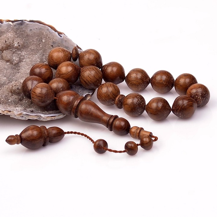 Kesme Ağacı Bilek Boy Tesbih (14*16 mm)