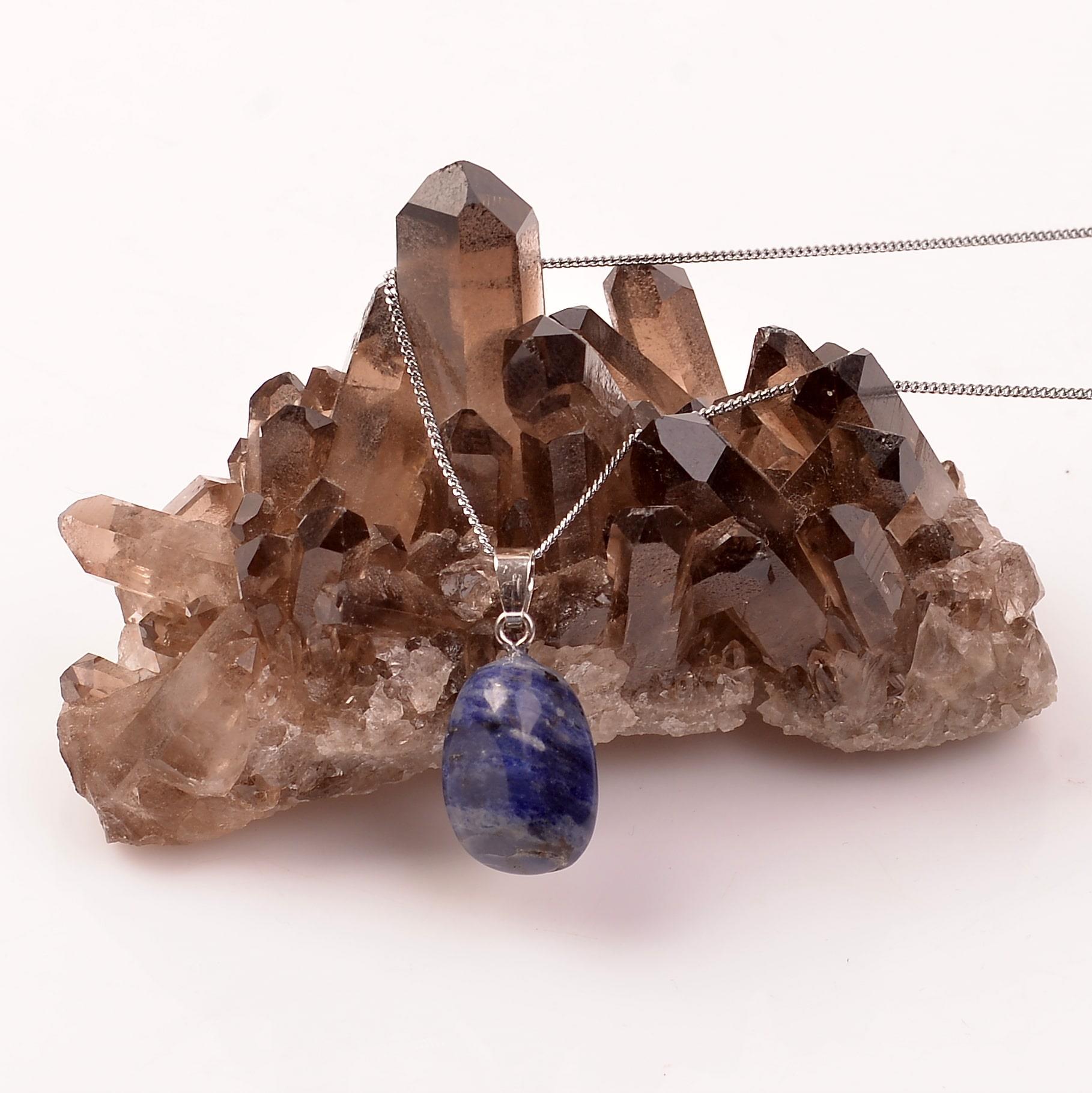 Sodalit Taşı Kolye